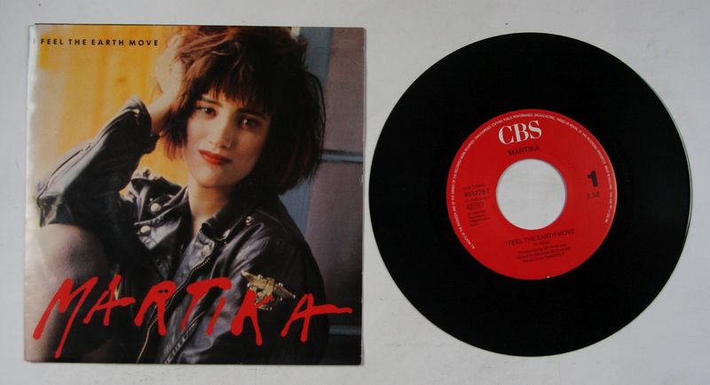 Martika I Feel The Earth Move