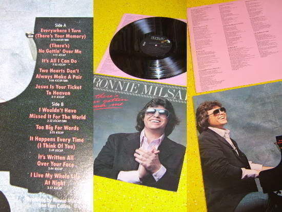 Ronnie Milsap There S No Getting Over Me Vinyl Records And Cds For Sale Musicstack musicstack