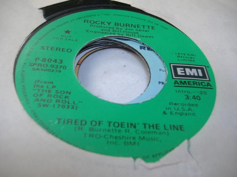 Tired Of Toein The Line übersetzung